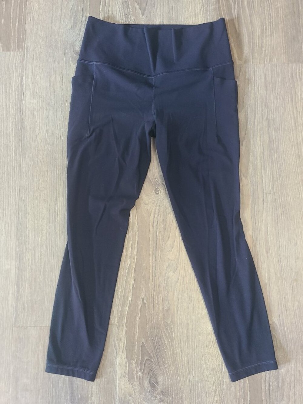 Athleta Salutation Stash Pocket High Rise Leggings Navy - Size MP Medium Petite